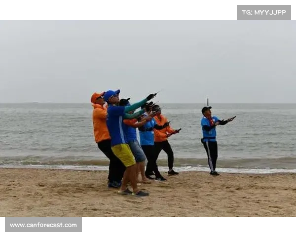 中国风筝帆板锦标赛精彩上演 30节强风中勇者挑战高难度绕标技巧 中国风筝帆板锦标赛精彩上演 30节强风中勇者挑战高难度绕标技巧